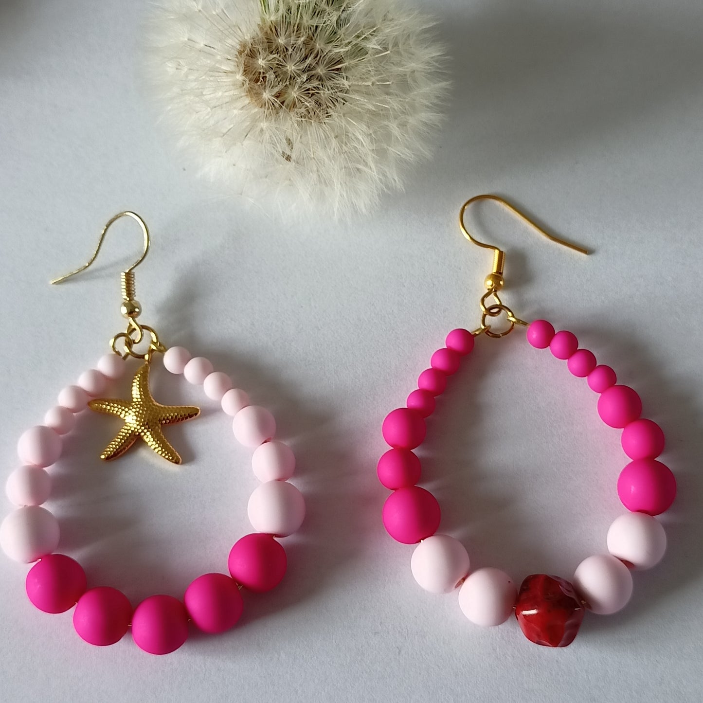 Boucles d'oreilles asymétriques perles et étoile de mer INÈS
