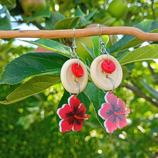 Boucles d'oreilles boutons bois et hibiscus JOSÉPHINE